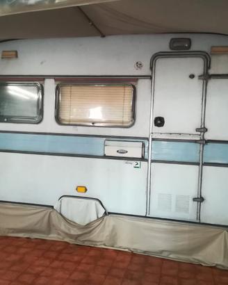 Roulotte Roller Rembrandt 380 Cavallino VE