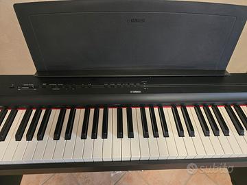 piano forte + tavolino+ sedia