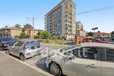 Appartamento di 101 m² con 3 locali a Somma Lombar