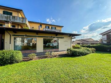 NEGOZIO A CAVENAGO D'ADDA