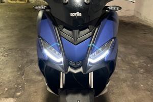 Scooter Aprilia SR GT 125