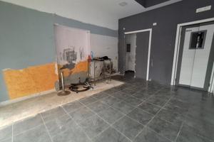 Bottega Via C. Battisti angolo Via Maddalena