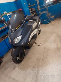 YAMAHA T MAX 500