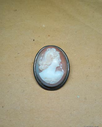 Antico cammeo  del secolo scorso 