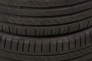 Gomme seminuove