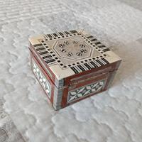 Scatola Cofanetto Intarsiato, Madreperla e Osso