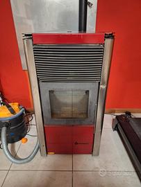 Stufa Pellet/Mais Puros Maya 11,4kw DA REVISIONARE
