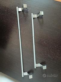 2 barre porta asciugamani o salviette 