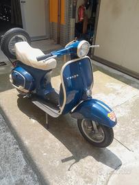 VESPA ET3  125