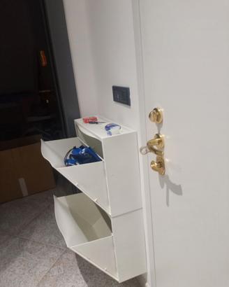 Scarpiera IKEA TRONES