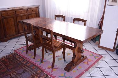 Tavolo "Fratino" e sedie in legno di noce massello