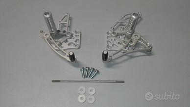 Pedane arretrate racing Suzuki GSX-R 600 e 750