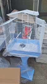 Gabbie col piedistallo