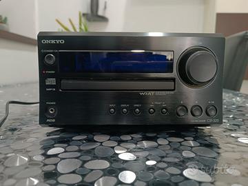 Amplificatore Onkyo 