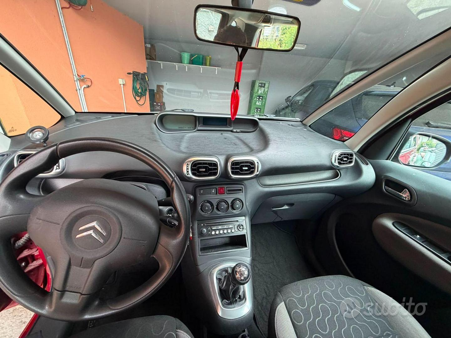 Citroen C3 Picasso 2012 photo 2