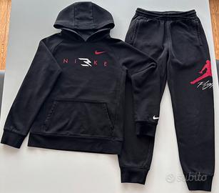 Felpa Nike e Pantalone Jordan