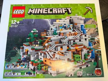 LEGO Minecraft (21137)