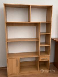libreria e scrivania 
