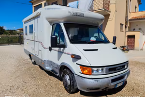 Camper semintegrale mobilvetta opera