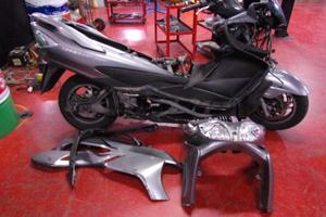 Burgman 400 k7 ricambi ciclistica e parti motore