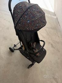 Passeggino Chicco fino a 22Kg - Chiusura Compatta