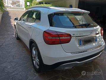 Mercedes GLA - 2018 Automatica