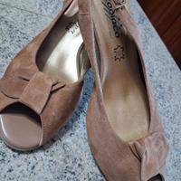 scarpe da donna, Zodiaco.
vera pelle. n40+41 nuove