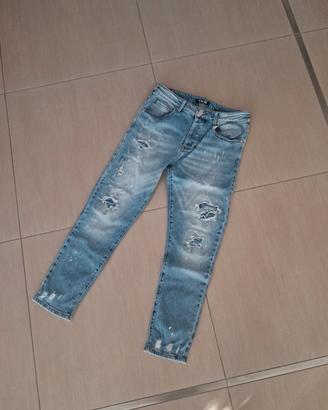 Jeans Tks strappati