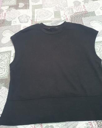 Felpa nera smanicata