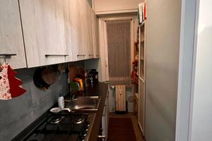 Bilocale ristrutturato con balcone- BANDE NERE M1