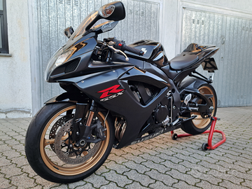 Suzuki GSX R 750 K7