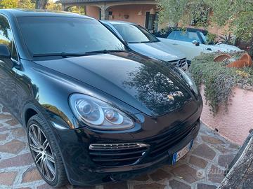 Porsche Cayenne Total Black