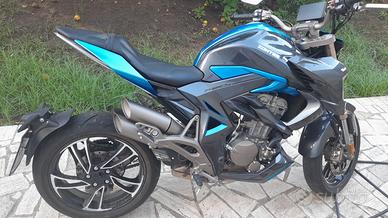 Zontes ZT 310-R (2022) – Nuova, solo 500 km!