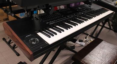 TASTIERA KORG PA5X 76  NUOVA  ESPOSIZIONE NEGOZIO