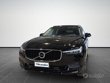 VOLVO XC60 2.0 b4 Momentum Pro awd auto
