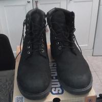 scarponcini Timberland neri