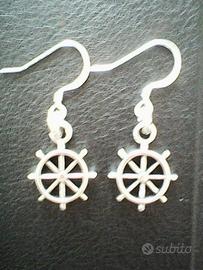 Orecchini in argento anticato