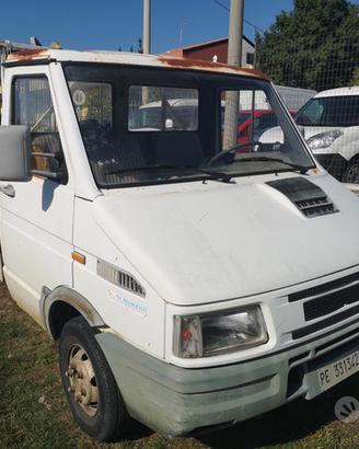 Iveco daily 35.8 cassonato ricambi