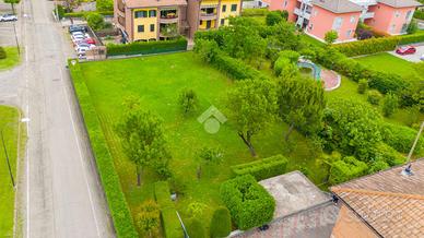 TER. RESIDENZIALE A QUATTRO CASTELLA