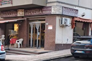 Bar, pasticceria, gelateria, tavola calda