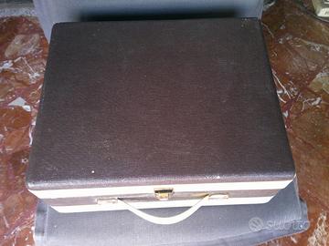 Giradischi Lesa valigetta anni 60 vintage