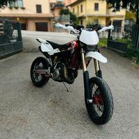 SMEMBRO Husqvarna SM 125 2008