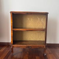 Scaffale a giorno in noce