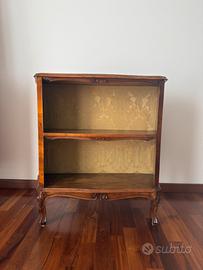 Scaffale a giorno in noce