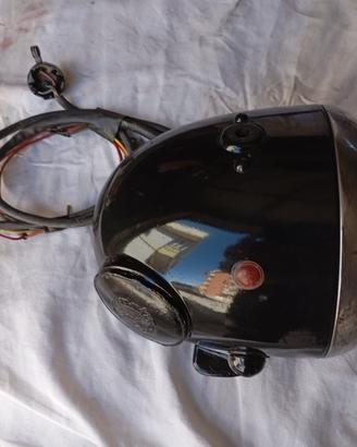 Faro anteriore moto Maserati