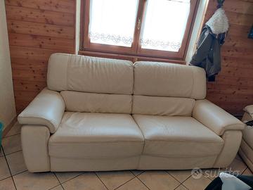 Divano pelle