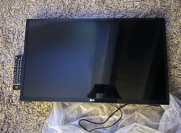 Tv led LG 28” non funzionante o per ricambi