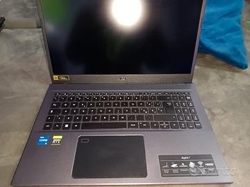Laptop gaming Acer Aspire 7
