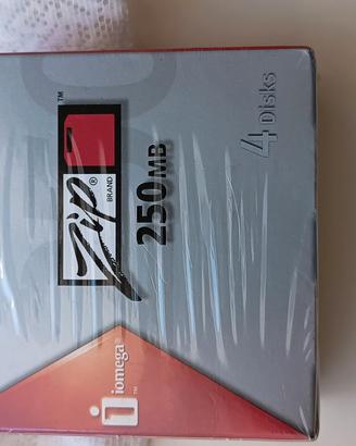 4 DISCHETTI IOMEGA ZIP 250 MB
