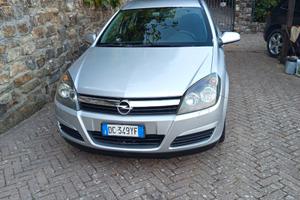 Opel Astra station wagon